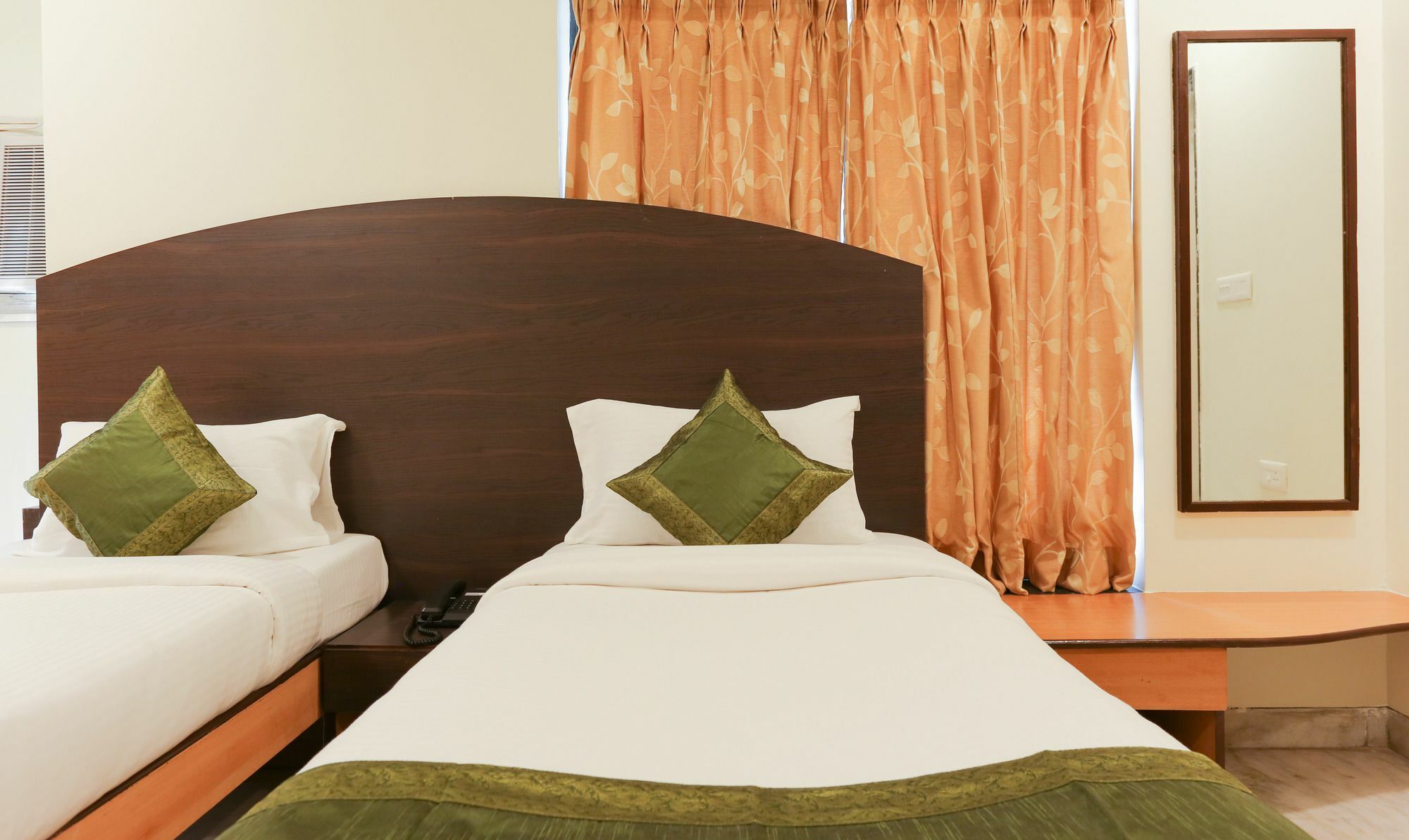Itsy Hotels Hill View Ex Pune Exterior foto
