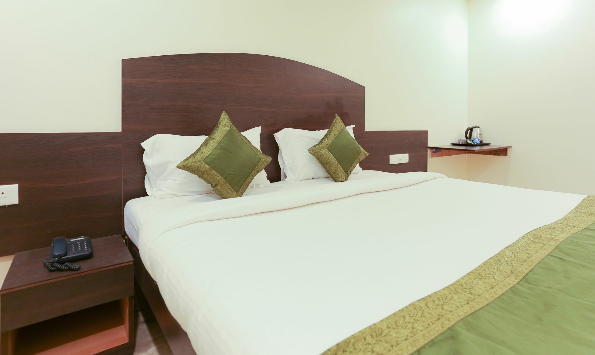Itsy Hotels Hill View Ex Pune Exterior foto